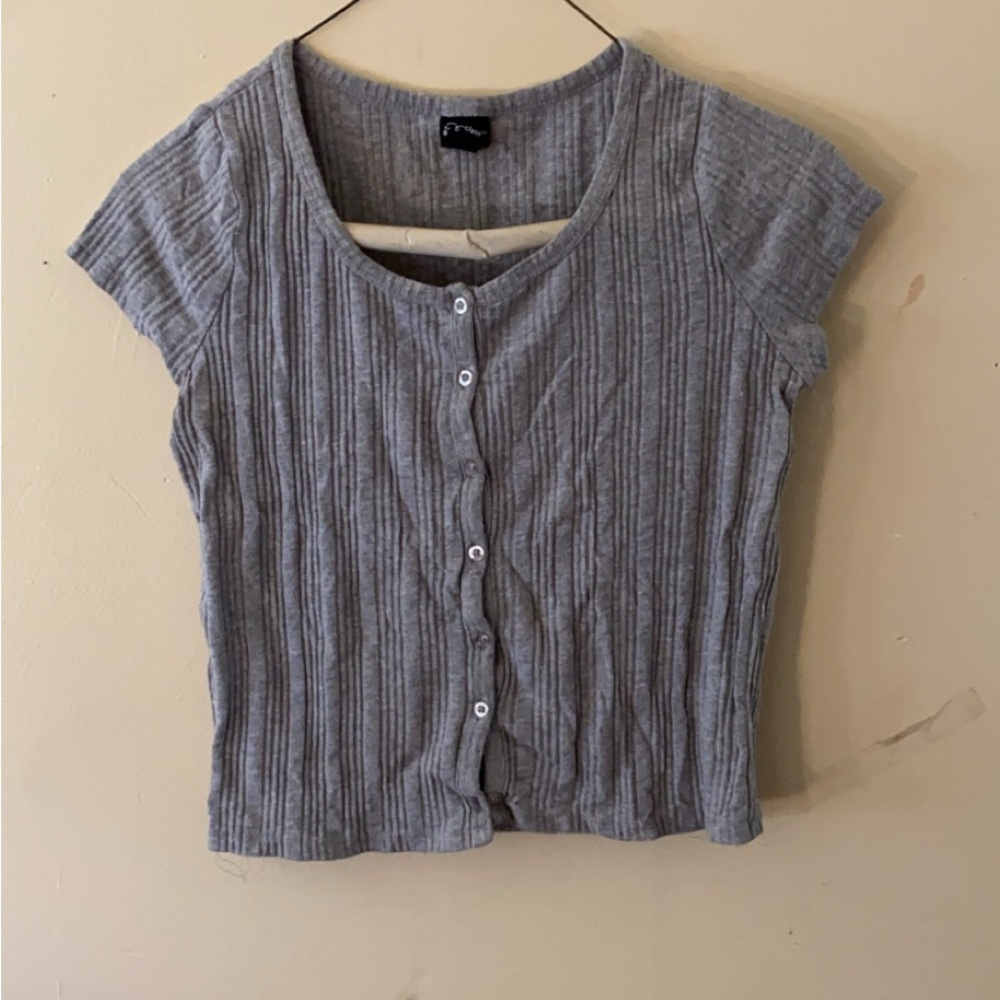 Gray Button-Up Women Top by Art Class